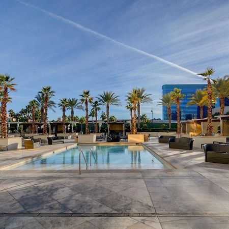 The Fantasy Suite Mgm Signature Pool View Las Vegas Exterior foto