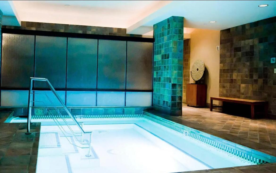 The Fantasy Suite Mgm Signature Pool View Las Vegas Exterior foto